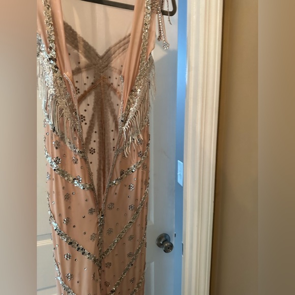 Prom dress - Picture 2 of 5